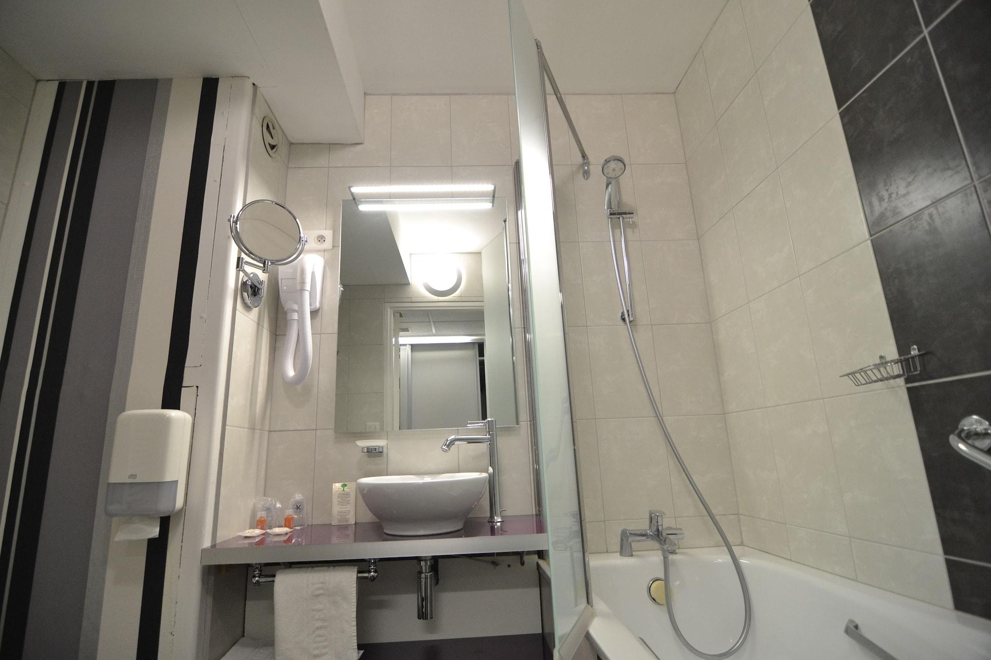 Brit Hotel Cahors - Le France Zewnętrze zdjęcie