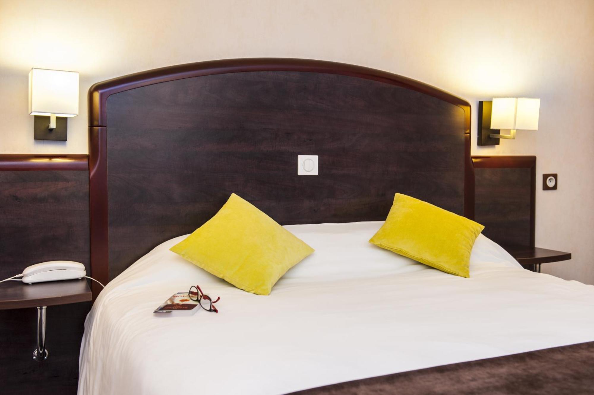Brit Hotel Cahors - Le France Zewnętrze zdjęcie