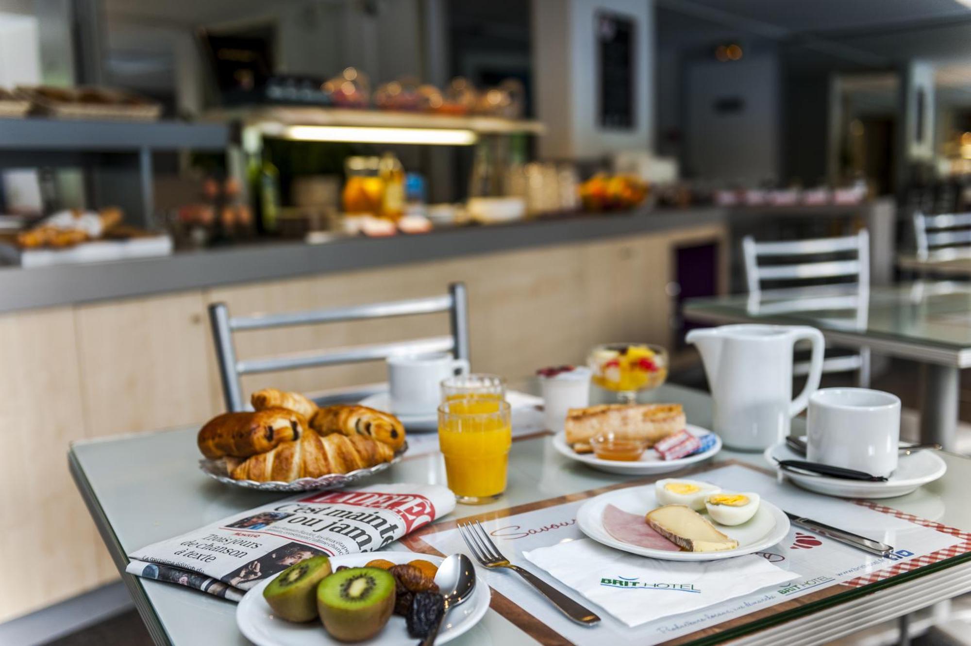 Brit Hotel Cahors - Le France Zewnętrze zdjęcie
