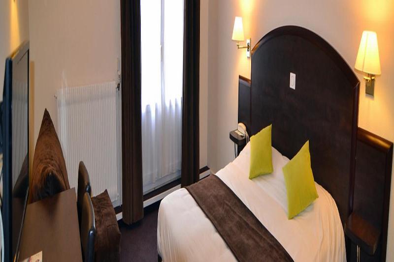 Brit Hotel Cahors - Le France Zewnętrze zdjęcie