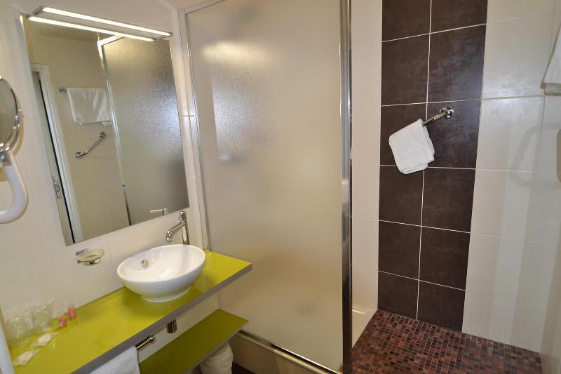 Brit Hotel Cahors - Le France Zewnętrze zdjęcie